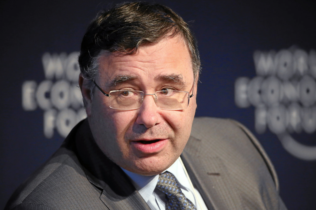 Administrerende direktør i Total, Patrick Pouyanne, lover at  Total skal trekke seg ut av skatteparadis. Foto: World Economic Forum/flickr.com